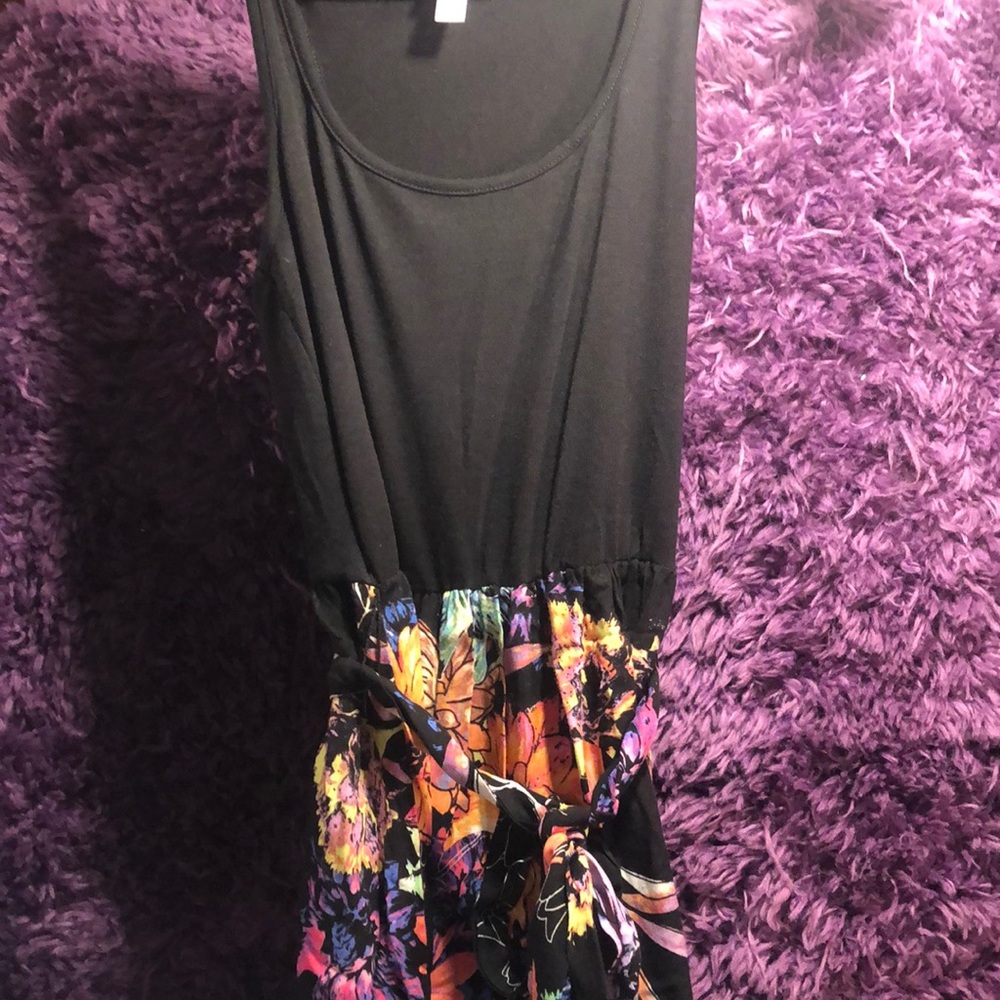 Xhiliration: Floral Maxi Dress